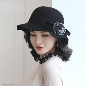 Chapeaux de ruine avare 2021 hiver de haute qualité 100% Australia Wool Lady Hat avec fleur de fourrure femme bowknot floppy feutre fedora 281y
