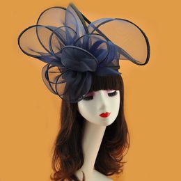 Gierige Rand Hoeden Europese Tovenaar Hoed Hoofddeksels 17 Kleuren Elegante Dames Mesh Gaas Bloem Fascinators Cocktail Horse Race Party Vrouwen 230729