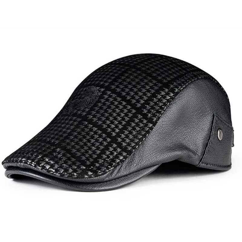 Stingy Brim Hats Mens casual leather hat winter printed beret mens warm 100% genuine sheepskin fathers earmuffs Q240403