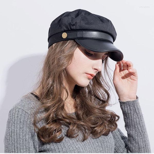 Stingy Brim Sombreros Unisex Pu Cuero Militar Sombrero Otoño Marinero Para Mujeres Hombres Negro Mujer Viaje Estudiante Capitán Ejército Parte superior plana