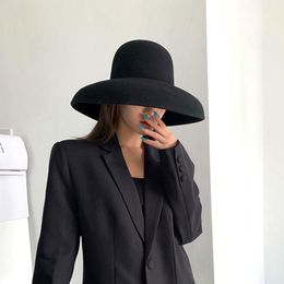 Stikte rand hoeden vintage hepburn -stijl luxe hoed fedora winter warm 100% wollen catwalk model aangepaste vrijetijdsvleet dame zwarte cap vrouwen o2870
