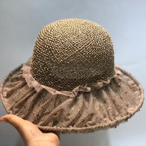 Stingy Brim Chapeaux Large Dentelle Brodée Chapeau De Paille Salé Femmes Mode De Vacances D'été Enroulé Évider Pêcheur