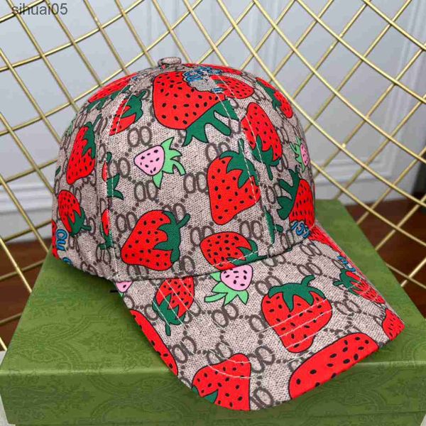 Stingy Hats Diseñador Sombreros de béisbol Gorra de lujo Diseños de fresas estilo viaje ropa para correr temperamento versátil Selección de colores múltiples 240229