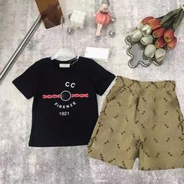 stock 2-11 Ans Designer Enfants Vêtements Ensembles T-Shirt Pantalon Ensemble Marque impression Enfants 2 Pièce pur coton Vêtements bébé Garçons fille Fashio