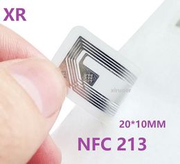 Stock 20 * 10mm NFC Nat Inlay NFC 213 Sticker NFC Chip Tag 144Bytes 13.56MHz RFID-chipsticker Business voor het delen van contactprofielen URL-koppelingen