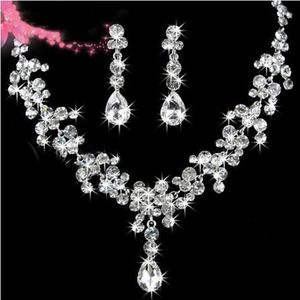 Stock 2022 hoogwaardige luxe kristallen Joodly Twee stukken oorbellen ketting strass Regeerbruiloft bruids sets sieraden set255u