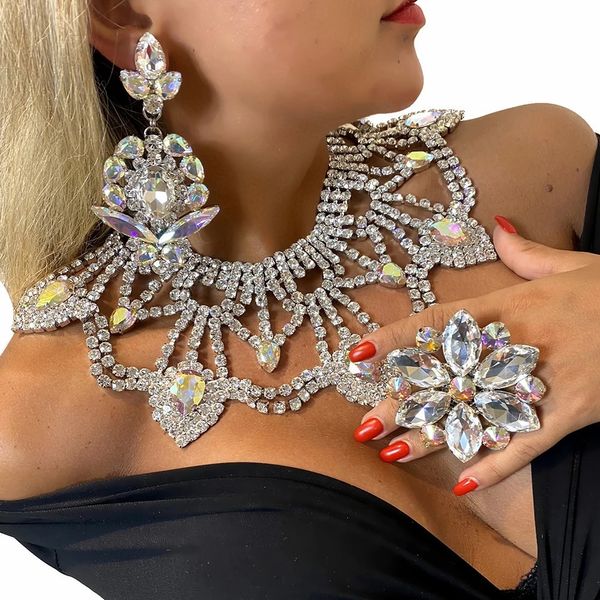 Boucles d'oreilles de collier exagérées Stonefans Ensemble en gros pour les femmes drag queen accessoires de cristal brillant