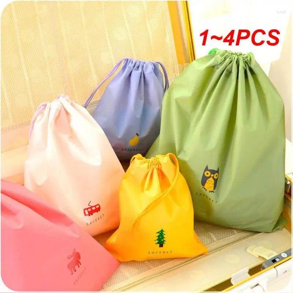 Bolsas de almacenamiento 1-4PCS Bolsa de cordón de dibujos animados Bolsa de viaje Ropa portátil Acabado Equipaje Ropa impermeable Zapato