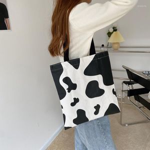 Opbergtassen 30 stcs cartoon koe print vrouwen canvas tas zwart wit casual grote capaciteit schouder milieubescherming winkelen