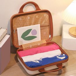 Sacs de rangement Valise cosmétique Motif mignon Poignée portable Serrure à combinaison Fermeture à glissière Voyage Trousse de toilette Maquillage Code Cas Utilisation de voyage