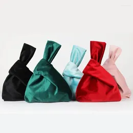 Sacs de rangement Dinyao Femmes mini sac à main en soie en satin vintage Velvet poussière portable réutilisable Tote Cosmetics Anneau de luxe Sachets