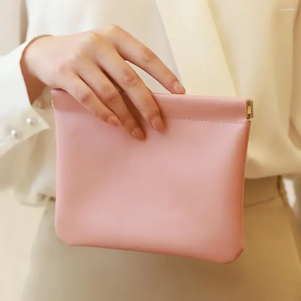 Bolsas de almacenamiento Bolsa de cuero sintético Cierre elegante Bolsa de lápiz labial con estuche suave al tacto personalizado para mujeres