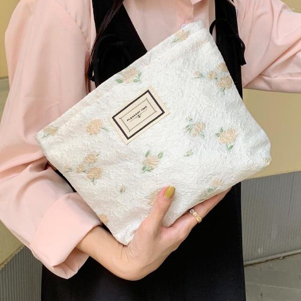 Bolsas de almacenamiento Bolsa de estampado de flores Elegante Organizador retro Embrague Suave Capacidad grande Portátil Simple Exquisito para vacaciones de fin de semana