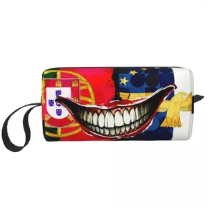 Opbergtassen Kawaii Coll Portugees Smile Travel Toiletiekas voor vrouwen Portugal vlag Cosmetische make -up organisator Beauty Dopp Kit