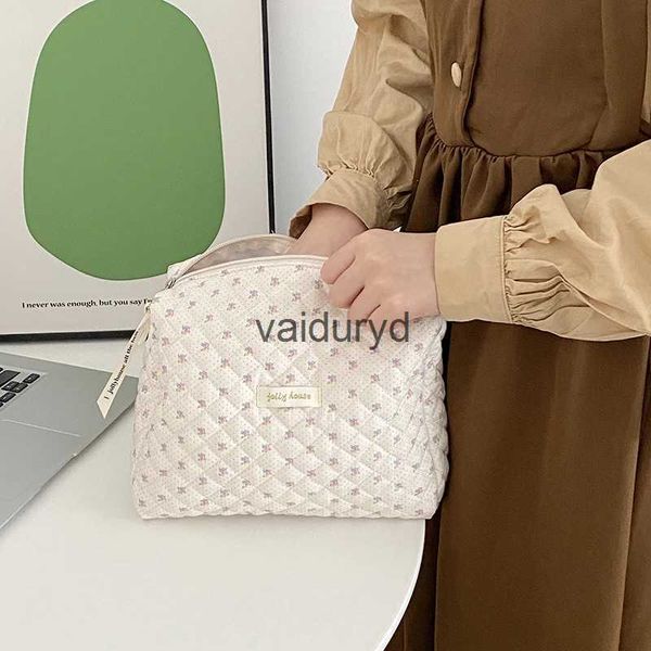 Bolsas de almacenamiento Liberty Quilting Bolsa de maquillaje Embragues de algodón suave Mujeres Cremallera Organizador cosmético Lindo Embrague Grande Maquillaje Monedero Artículos de tocador Casevaiduryd