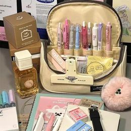 Bolsas de almacenamiento Bolsa de maquillaje Melón de invierno para estudiantes de secundaria y secundaria