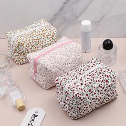 Sacs de rangement Multi-fonction Floral Cosmetic Skincare Portable With Zipper Poux Tooletry Makeup Tools Organisateur pour le voyage