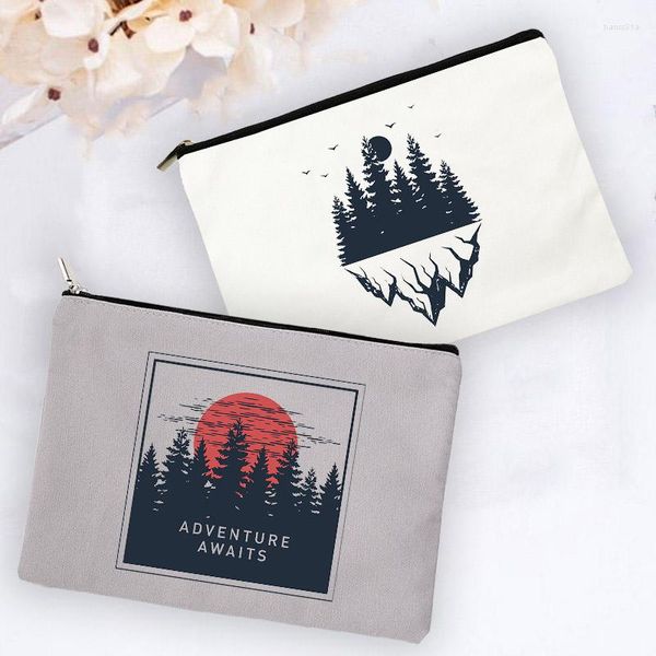 Bolsas de almacenamiento Noche Foresta Moon Mujeres Hombres Vacaciones Vacunas Organizador Cosm￩tica Camping Bag Bag Cases de maquillaje Regalos de campista