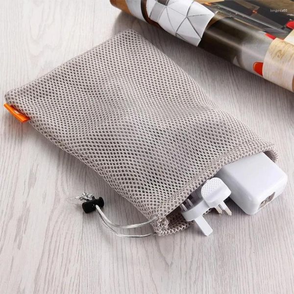 Bolsas de almacenamiento Bolsa con cordón de nailon Malla multifuncional Teléfono móvil Datos Cable Cargador Bolsa Organizador portátil 1pc