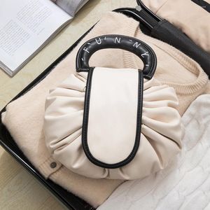 Sacs de rangement PU grande capacotage Sac Femmes Voyage Cosmétique avec cordon cadeau étanche maquilleur BagtoLestry Case Organizer