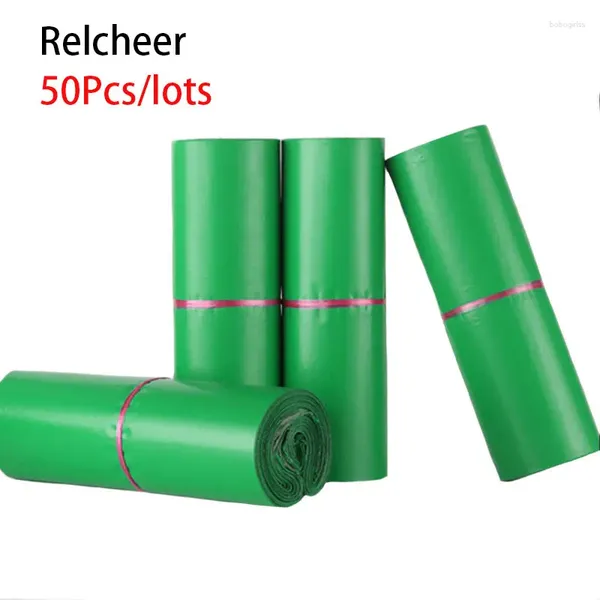 Sacs de rangement Relcheer Personnalisez le logo Post de diffusion POSTELLE VERTE COULEUR PLASTIQUE Vêtements Express Pouch 50pcs PE Logistics Emballage