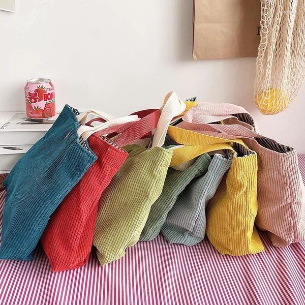 Bolsas de almacenamiento Retro Manso Mujer College Style Morandi Color pequeño Bolsa pequeña Carry Carry Canasmética Almuerzo de compras al aire libre