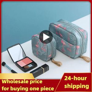 Sacs de rangement Sac cosmétique étanche Voyage Durable Portable Bouche Red Enveloppe Home Fourniture Fabric de composite en polyester lisse