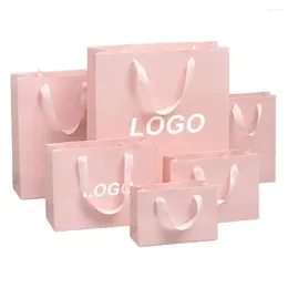 Sacs de rangement en gros 500 pièces Logo imprimé personnalisé sac en papier Portable de luxe pour vêtements chaussures bijoux Boutiques emballage cadeau