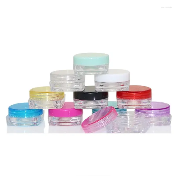 Bouteilles de rangement 100pcs 2G Conteneurs en plastique transparents Boîte carrée colorée Crème Pots petits échantillons rechargeables pots cosmétiques