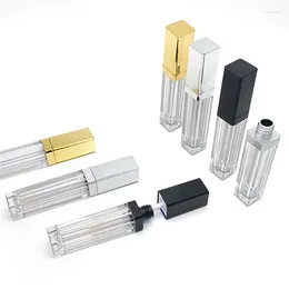 Bouteilles de rangement 100 pcs 7,5 ml carrés carrés de tubes à lèvres transparents de glaçage à lèvres à lèvres avec tube de miroir à LED à récipient cosmétique bricolage rechargeable