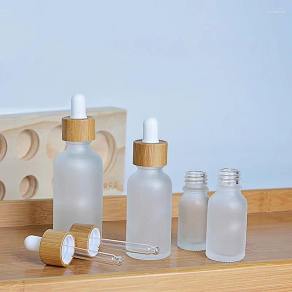 Bouteilles de rangement 10pcs / lot 5 ml 10 ml 15 ml 30 ml 50 ml Pipette grostée bouteille de pipette vide huile essentielle compte