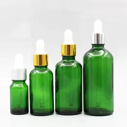 Bouteilles de stockage 12X100 ml 50 ml 30 ml 20 ml 15 ml 10 ml 5 ml flacon compte-gouttes d'huile essentielle en verre vert rechargeable 1 oz E liquide Piepette