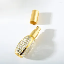 Bouteilles de rangement 12 ml Portable Gold Perfume bouteille en verre Verre Spray Cosmetics Crystal Matted Crystal Luxury