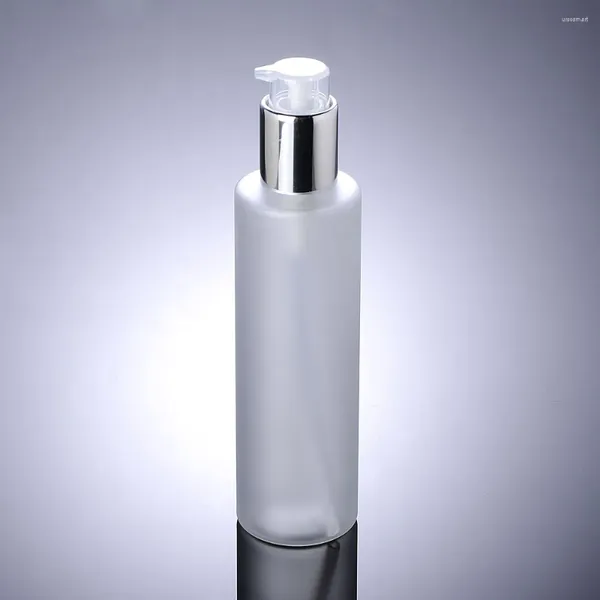 Bouteilles de stockage 150 ml 200 ml bouteille PET givrée en plastique brillant argent presse pompe fond de teint anti-uv sérum/lotion/toner/émulsion emballage de la peau