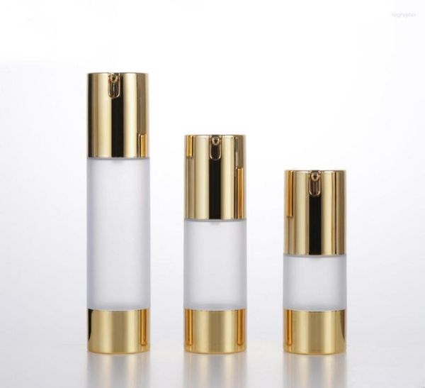 Bouteilles de stockage 15ml Bouteille Airless givrée UV Gold Pump Lotion Emulsion Serum Foundation Essence Toner Balance Soins de la peau Conteneur cosmétique