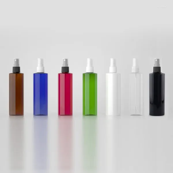 Bouteilles de rangement 1pcs 250 ml Spray vide Spray noir Bouteille blanche Cosmetics Packaging Makeup Conteneur avec Dispensateur de parfum de pompe Mist