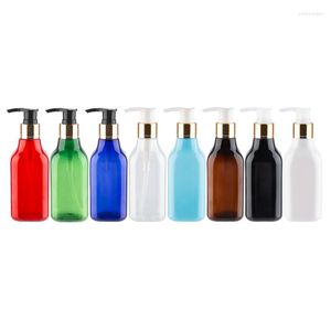 Opslagflessen 200 ml x 30 lege gouden kraagpomp plastic shampoo douchegelcontainer met witte 200cc capaciteit