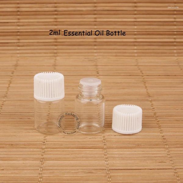 Bouteilles de rangement 200pcs / lot en gros 2 ml mini-verre d'huile essentielle bouteille de bouteille petite flacon de gouttes 1/15 oz