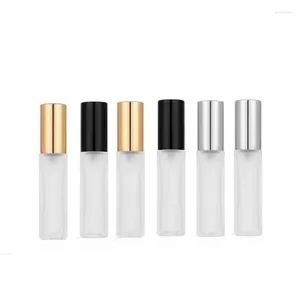 Opslagflessen 25 stcs 3 ml 5 ml 10 ml vierkante vorst glas parfum fles Mini geur Goud Zilver Zwart Lid Atomizer Spray Ravulable