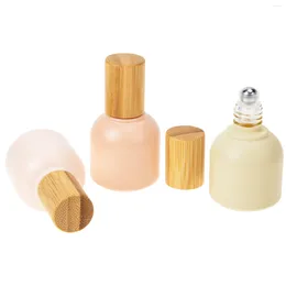 Bouteilles de stockage 3 pcs rouleau bouteille brillant à lèvres verre 10 ml parfum portable couvercle en bambou boule rechargeable vide