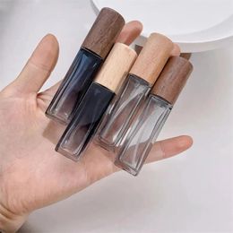 Bouteilles de rangement 3 pcs 5/10 ml Beech noix carrée de parfum de parfum vapeur vide en verre vide atomiseur de voyage