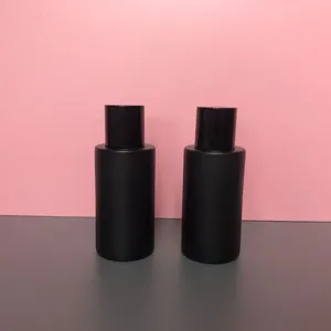 Opslagflessen 50 ml parfum spuitglas fles draagbare reis cosmetische container make -up accessoires transparant mat zwart