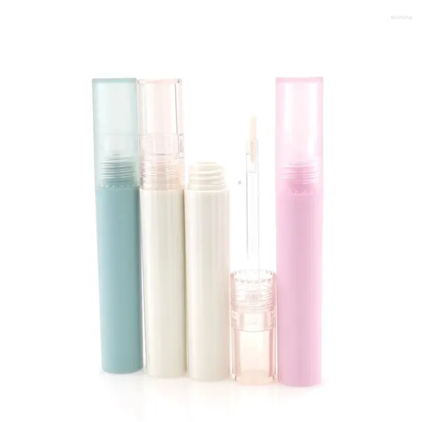 Bouteilles de stockage 50pcs Tube en plastique de forme ronde vide 4ml rechargeable Lipgloss cosmétique couvercle coloré conteneur emballage