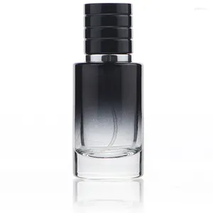 Opslag Flessen 50 stks/partij High-end Parfumflesje Glas Draagbare 30 ml Druk Spray Reizen Kleine Lege Cosmetica