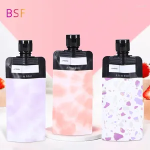 Bouteilles de rangement 5pcs Sac de voyage Cosmetics Lotion Body Wash Shampoo Sample Repackageing Nettoyer One Time Portable Dispensing