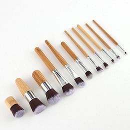 Bouteilles de rangement Bamboo Makeup Brushes Label Private Makeu-up Cosmetics Sets Outils