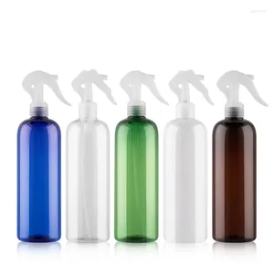 Bouteilles de rangement bleu / transparent / vert / blanc / marron 12pcs / lot 500 ml bouteille en plastique avec parfum de pompe à pulvérisation de souris Refipillable