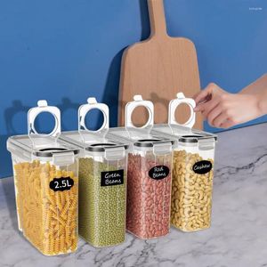 Bouteilles de stockage Capacité des contenants alimentaires transparents Boîtes de céréales hermétiques transparentes avec Spout 4 PCS 2,5 L pour le garde-manger