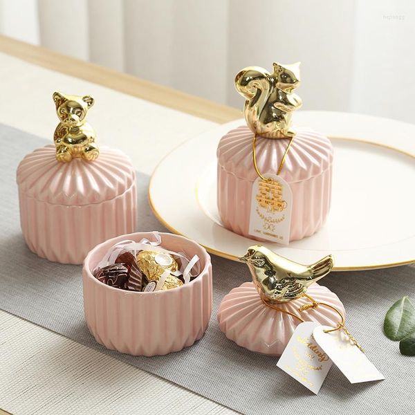 Bouteilles de stockage en céramique bocal à bonbons doré Animal couverture boîte scellé européen créatif fruits secs cadeau de fête de mariage