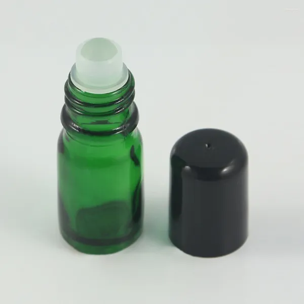 Bouteilles de stockage Bouteille verte en verre vide avec boule en verre/métal 5 ml Couvercles noirs pour huiles